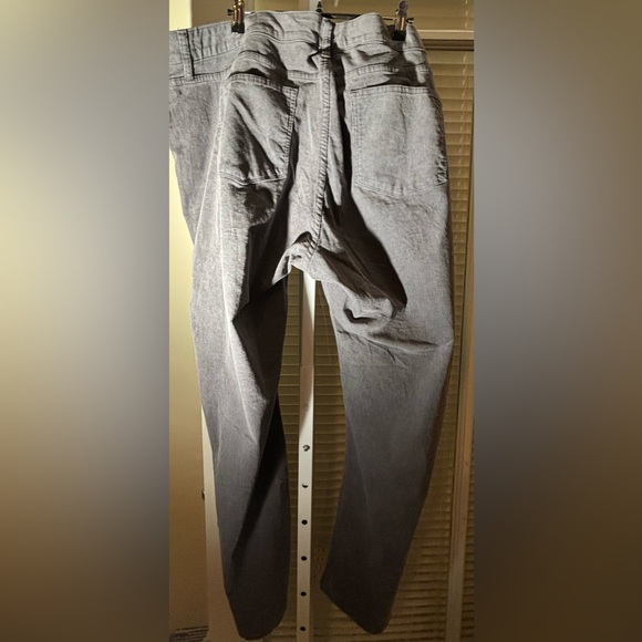 St. John Bays Straight Leg Mid Rise Corduroy Pants-Size 24/3X - Picture 9 of 10